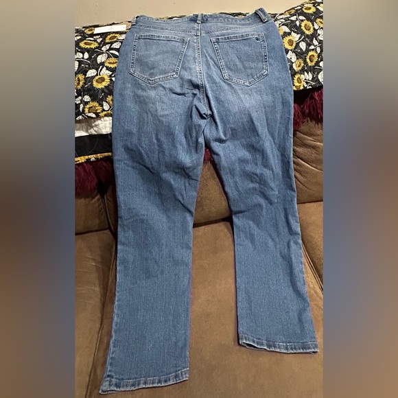 NWT- Jessica Simpson Women’s Jeans - Picture 6 of 14